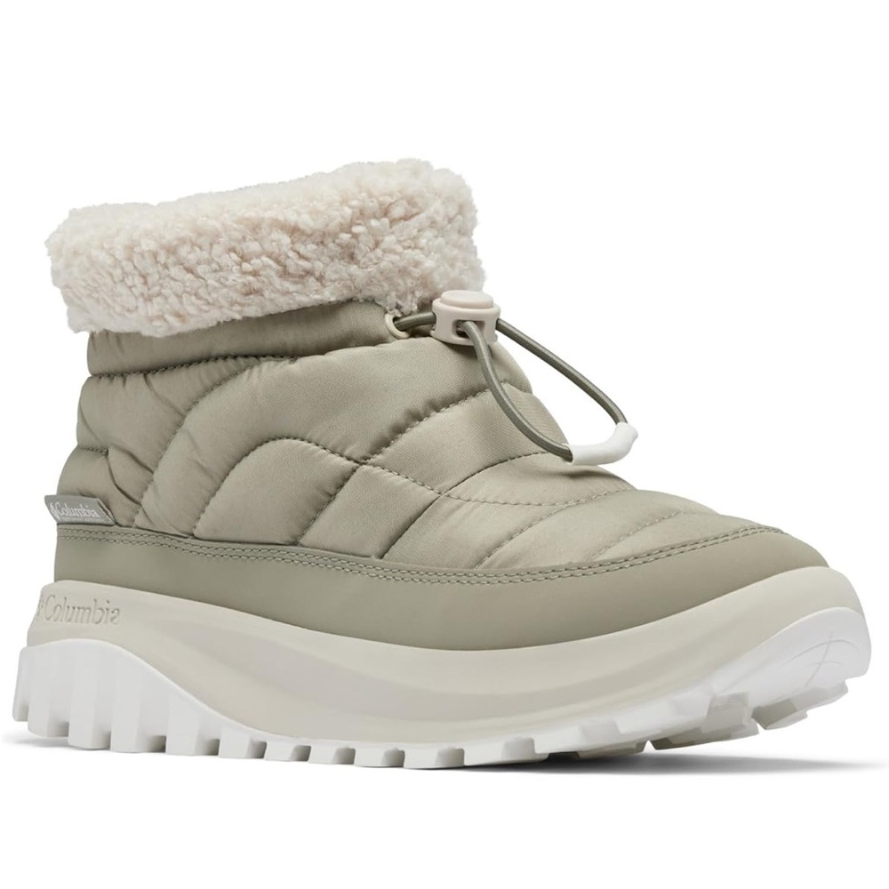 Columbia Women's Cream Winter Boots